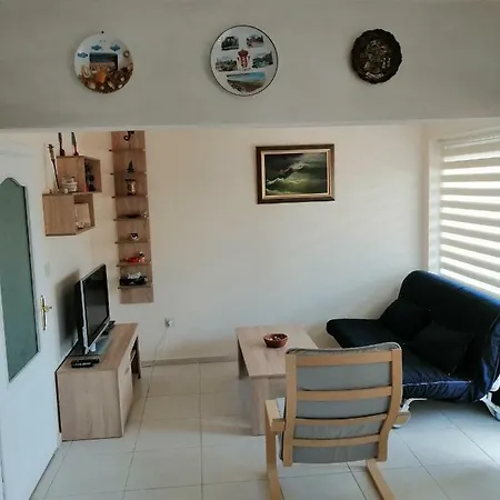 아파트 Pearl 바르나